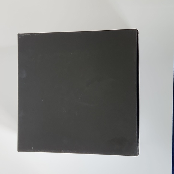 Chanel Storage Box - Picture 4 of 5